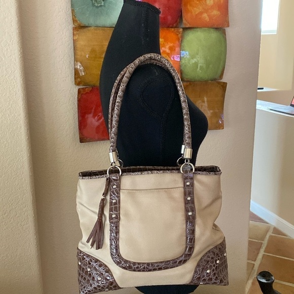BUENO Snake-print & Tan Shoulder Bag Water Resistant Coastal Curved Handle Bag - Picture 12 of 15
